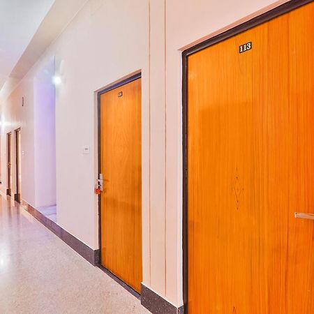 Fabhotel Shree Venkatesh Nileyam Ayodhya 外观 照片
