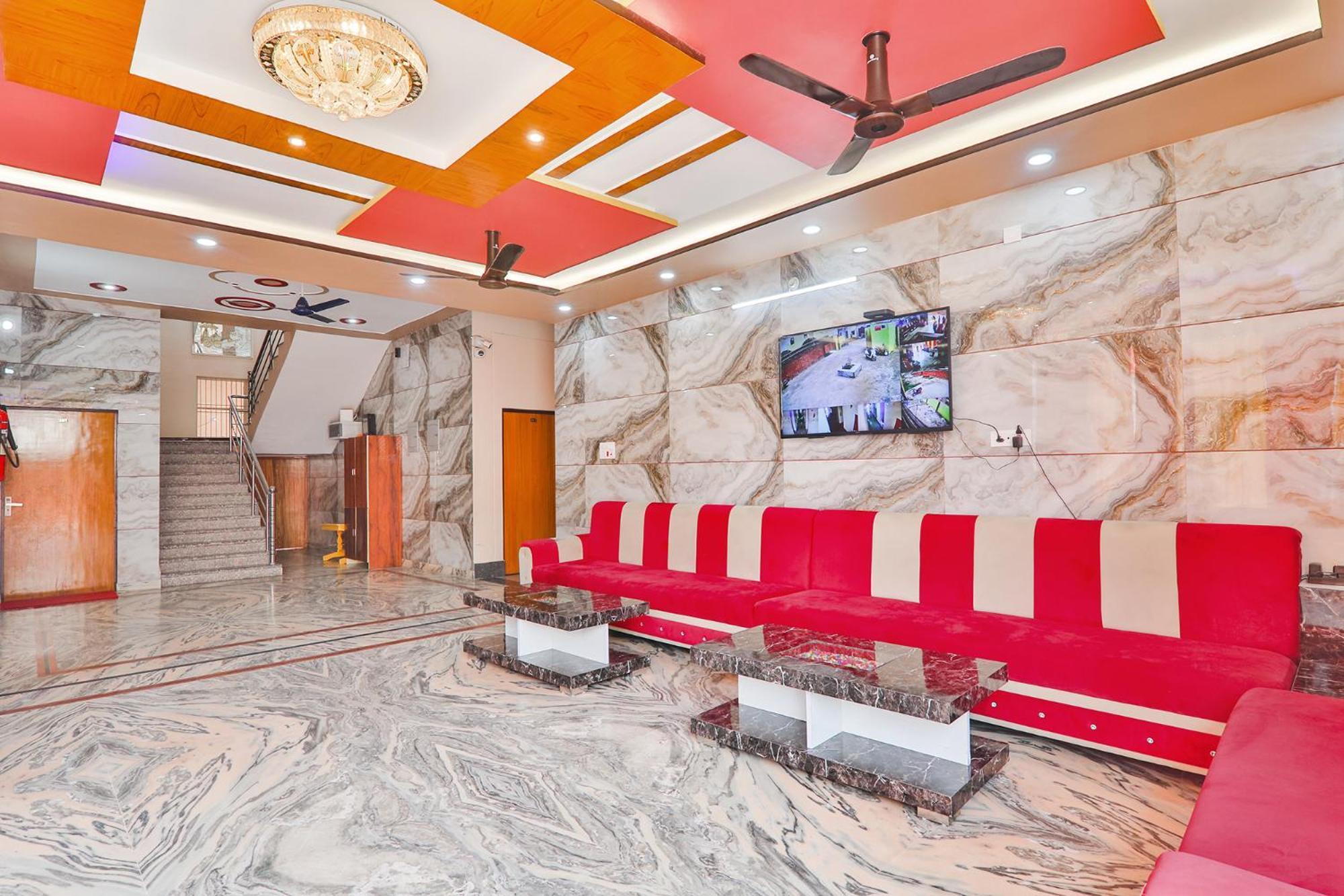 Fabhotel Shree Venkatesh Nileyam Ayodhya 外观 照片